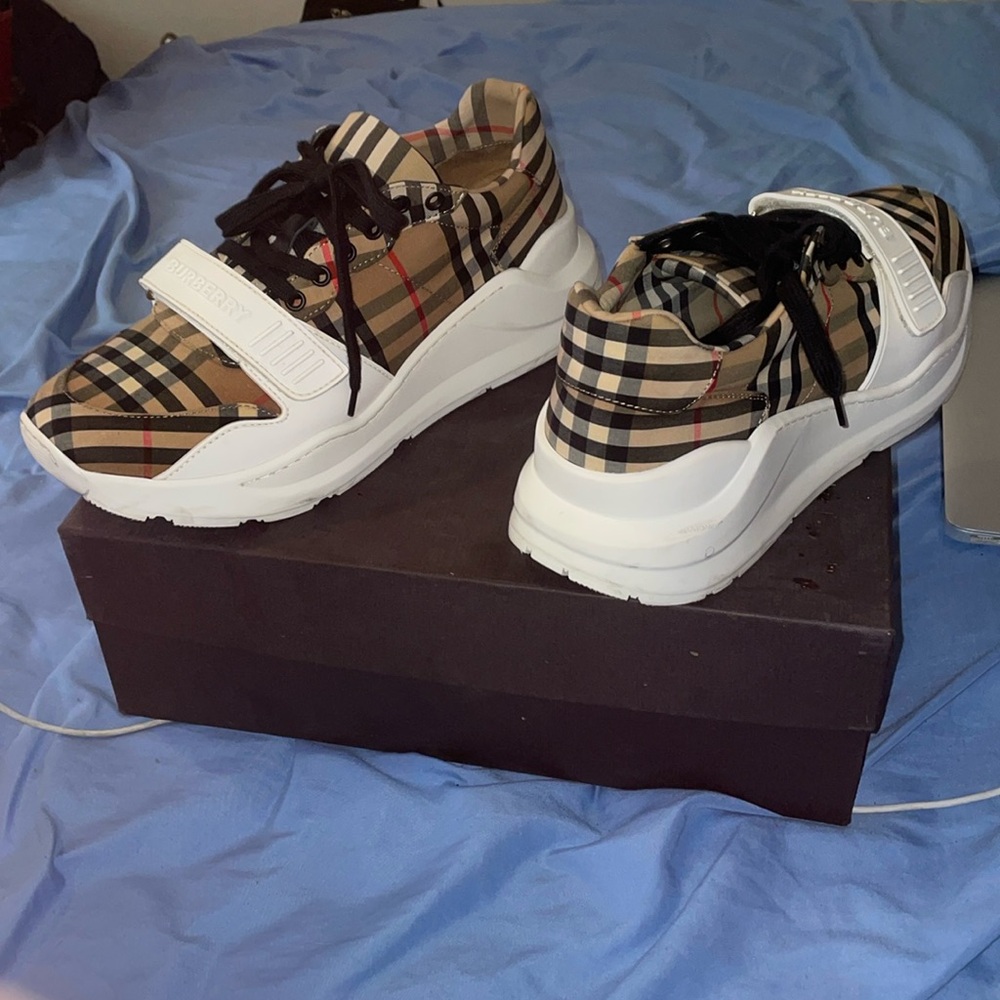 Burberry men’s sneakers